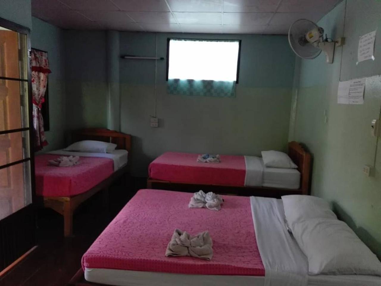 Mr Jan Guesthouse ปาย ภายนอก รูปภาพ